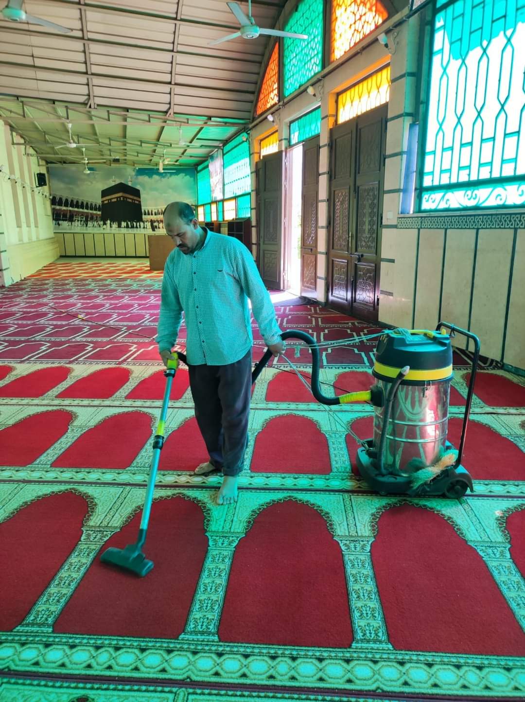 حملة نظافة مكبرة بمساجد بورسعيد استعدادا لشهر رمضان الكريم