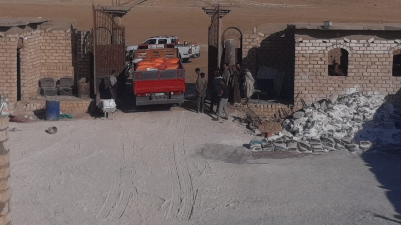 ضبط مصنع أسمدة زراعية بدون ترخيص بالفيوم