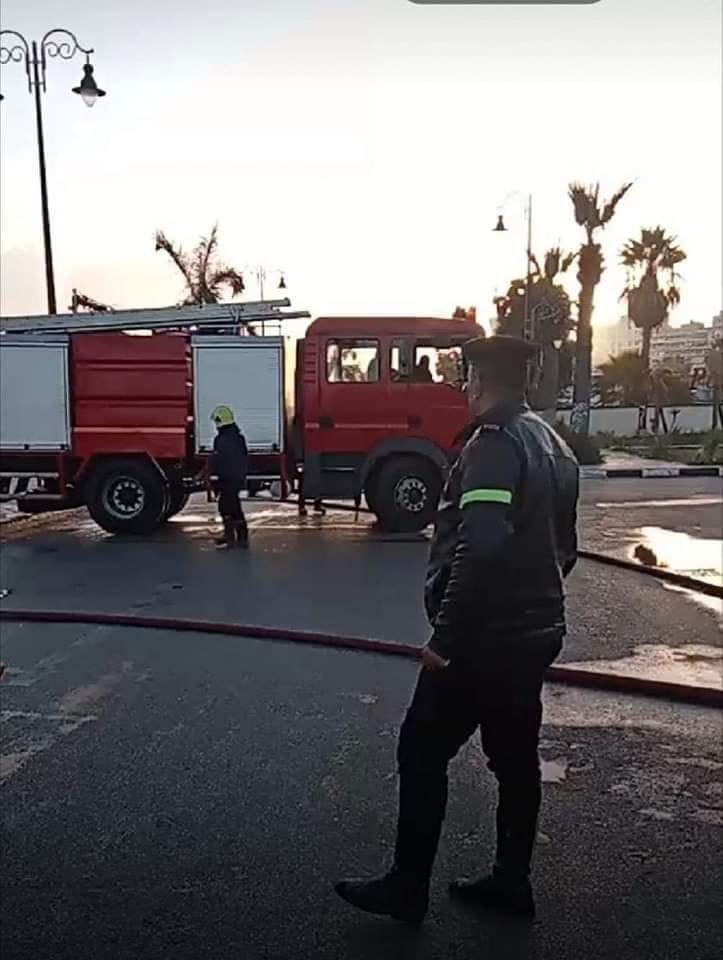 حريق يلتهم كافيه داخل قرية النورس السياحية ببورسعيد 