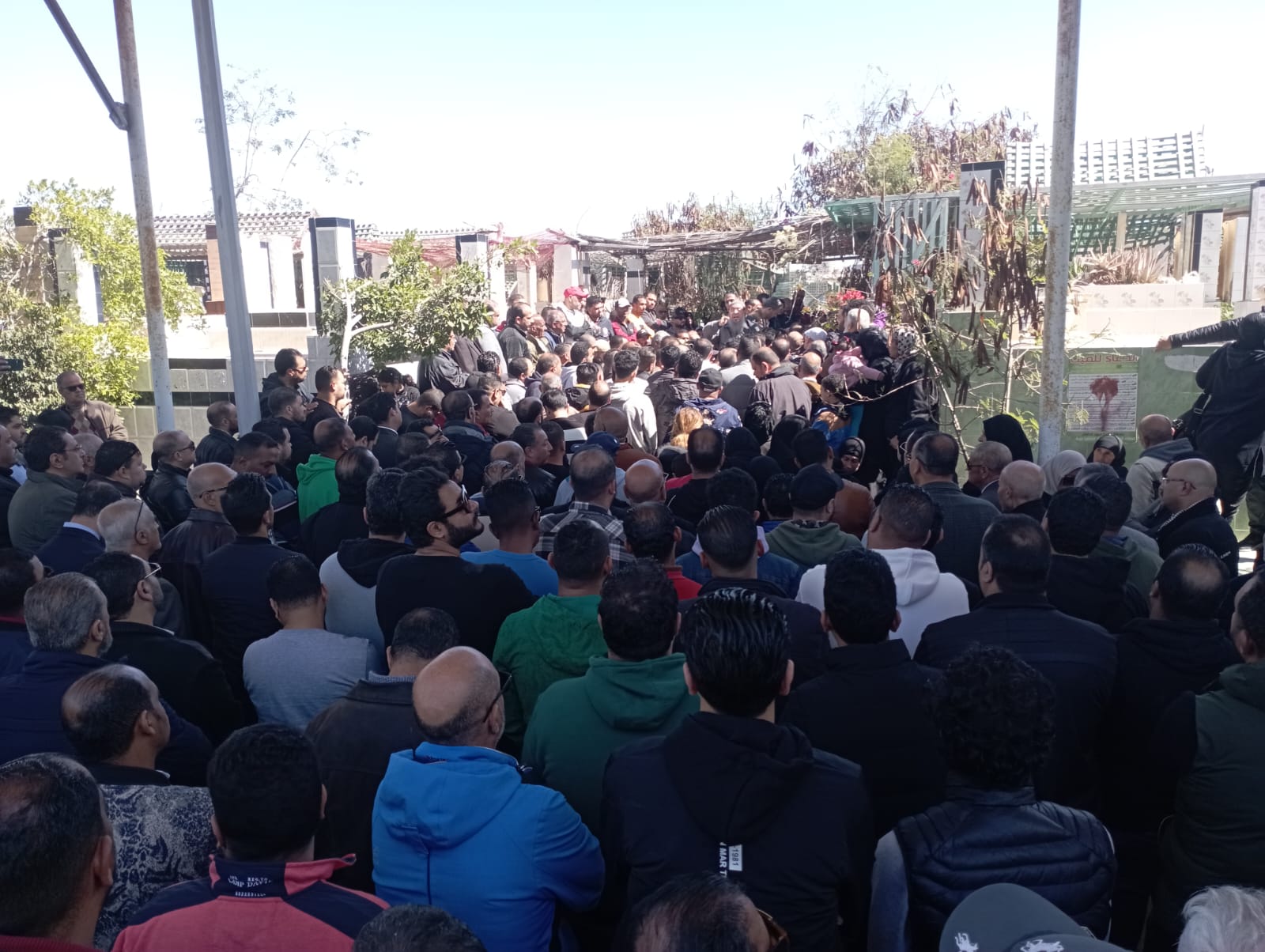 جنازة مهيبة لوالد النائب أحمد فرغلي ببورسعيد