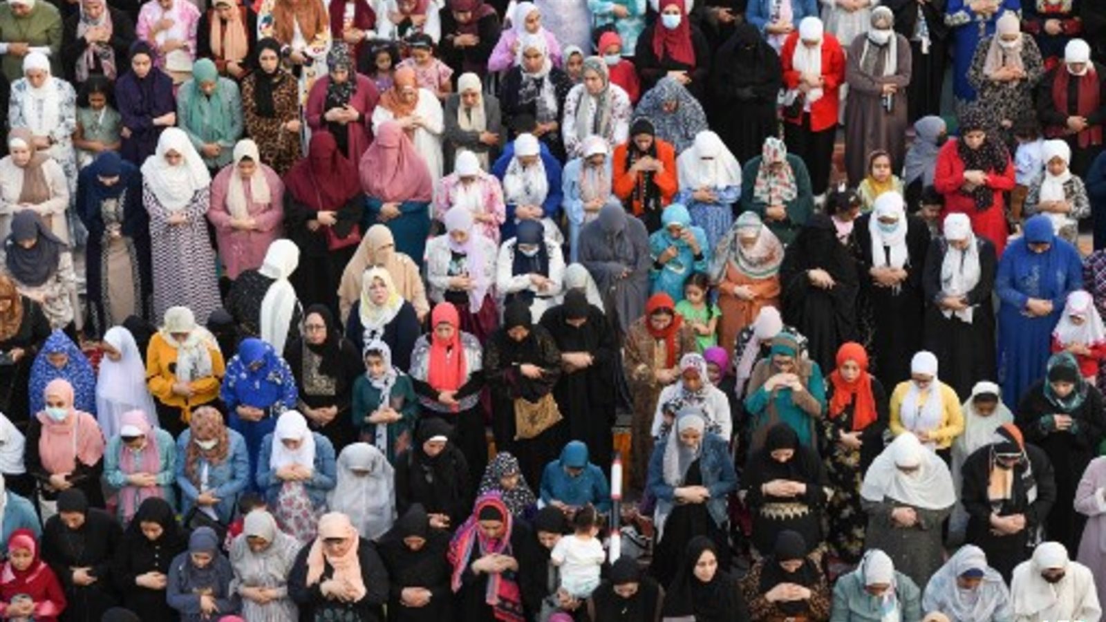 رؤية الصلاة في المنام للعزباء لابن سيرين