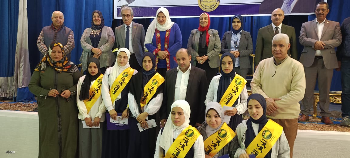 مشاركة 2464 طالب فى مسابقة أوائل الطلبة للمرحلة الإعدادية على مستوى محافظة الفيوم 