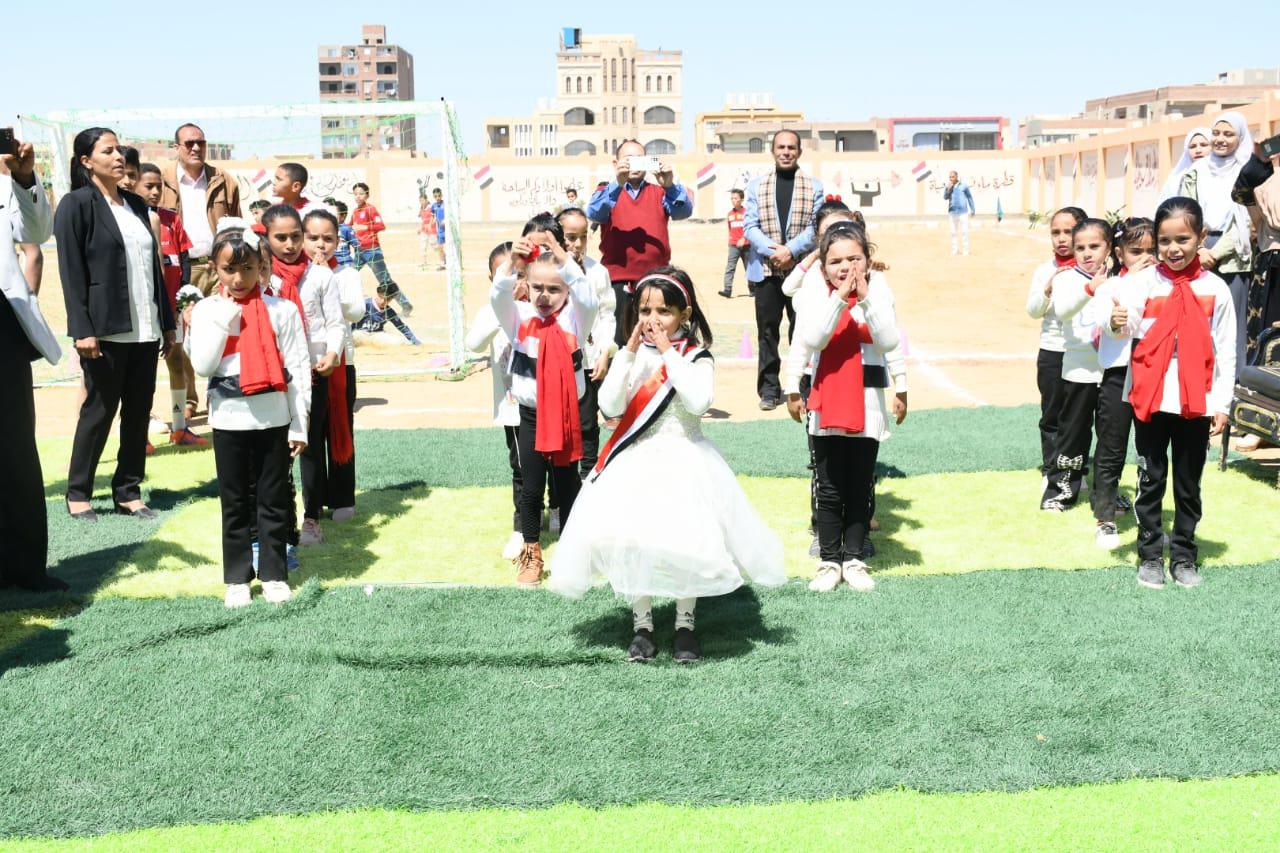 بتكلفة 16 مليون جنيه …محافظ الفيوم يفتتح مدرسة المجمع التعليمي بمدينة طامية 