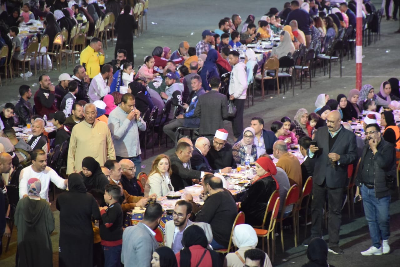 مائدة إفطار جماعي ببورسعيد 