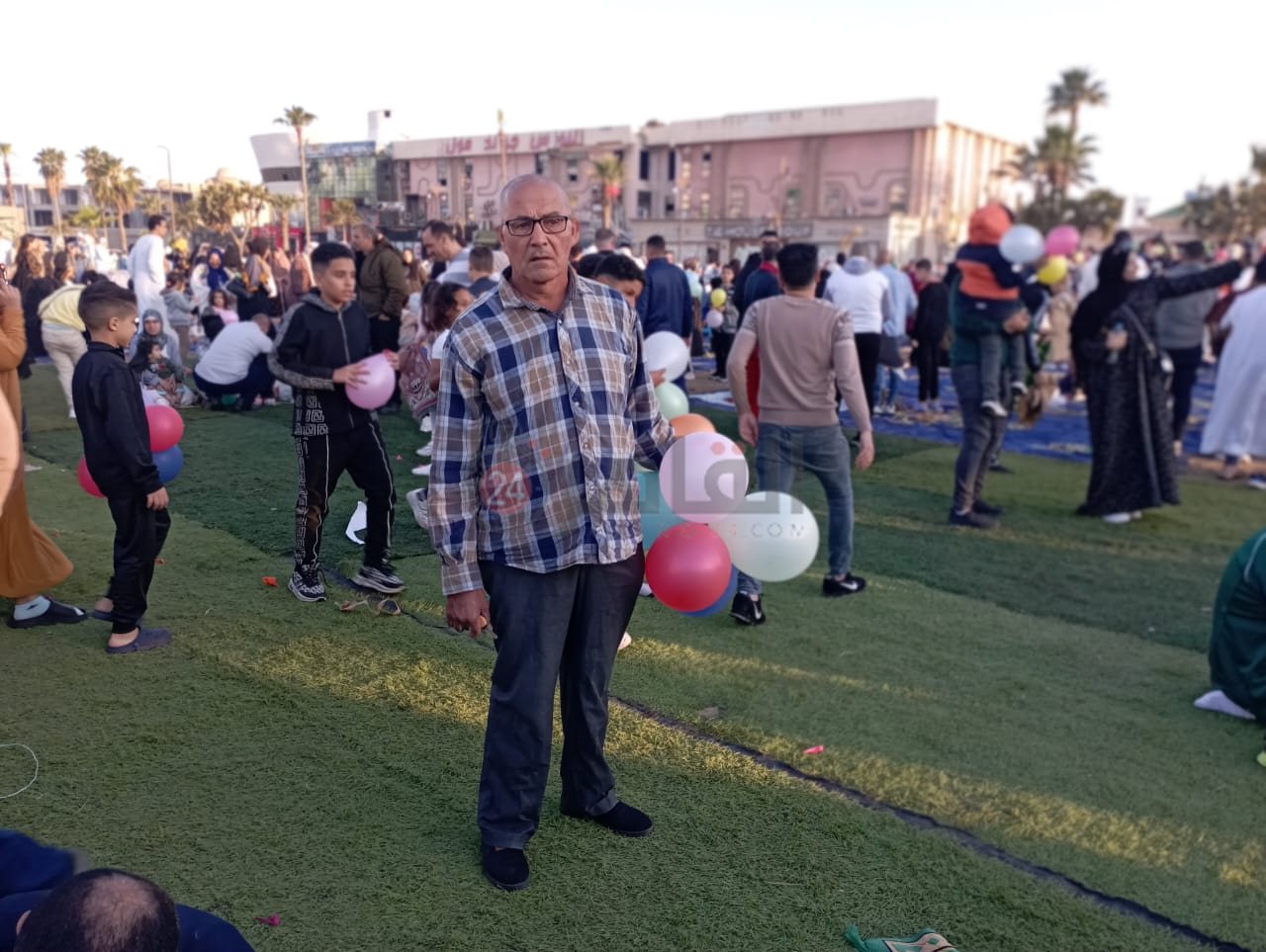 فرحة وبهجة بين الكبار والصغار في بورسعيد