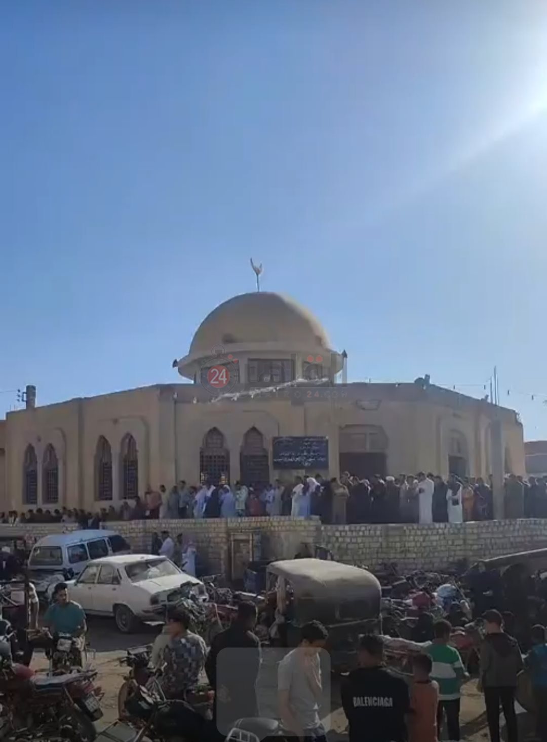 جانب من الجنازة