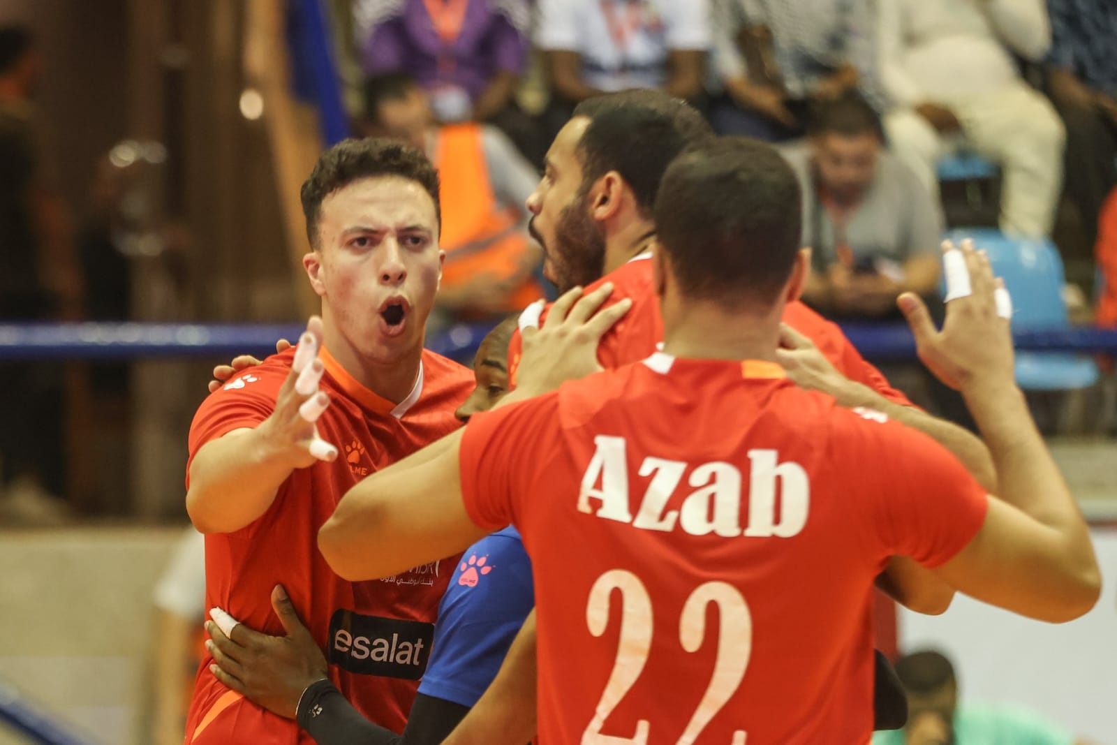 مباراة طائرة الأهلي والنصر الليبي (3)