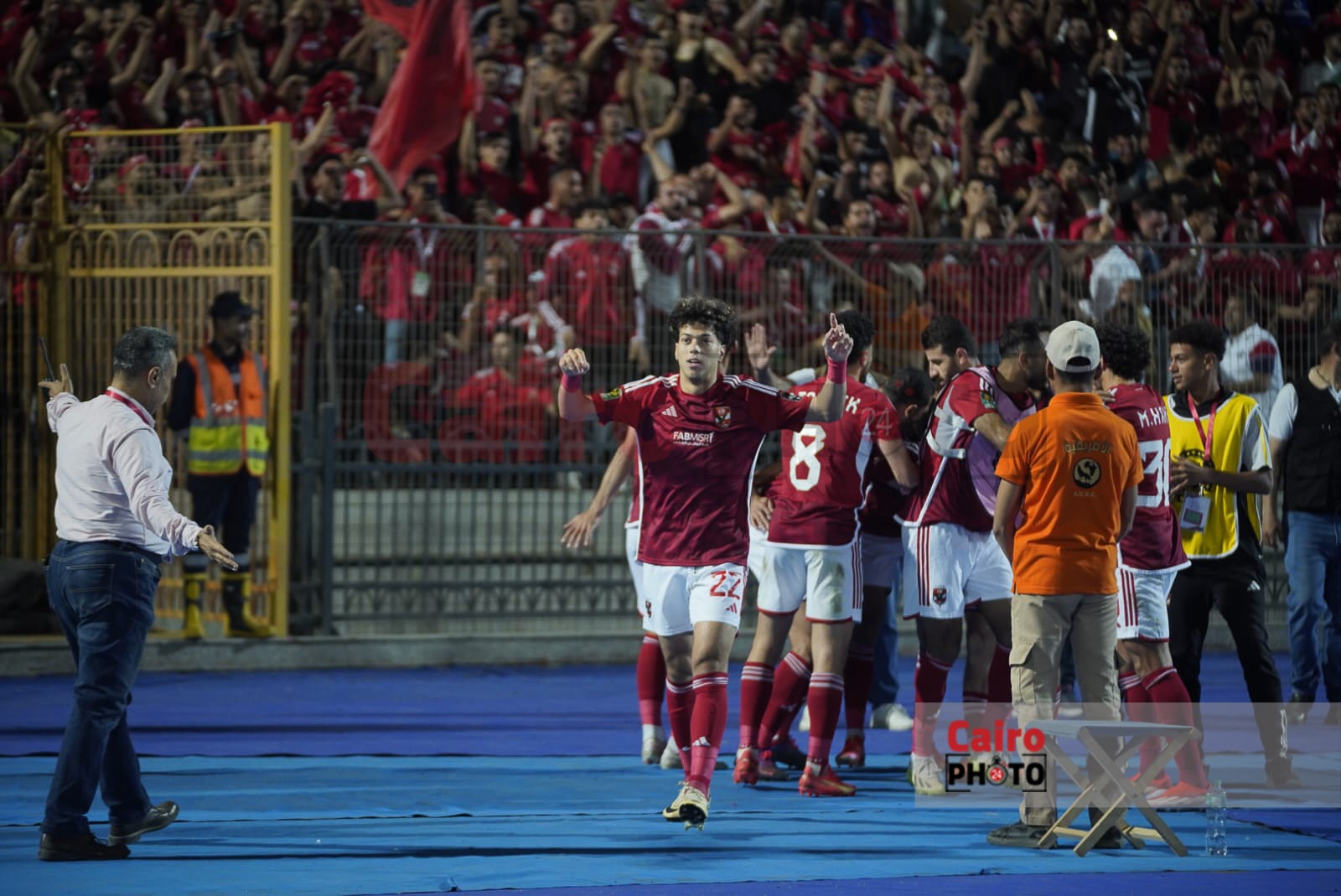 مباراة الأهلي ومازبمبي (8)