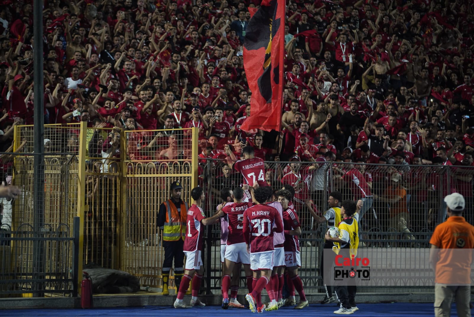 مباراة الأهلي ومازبمبي (17)