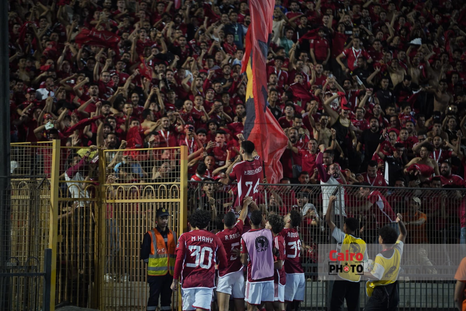 مباراة الأهلي ومازبمبي (19)