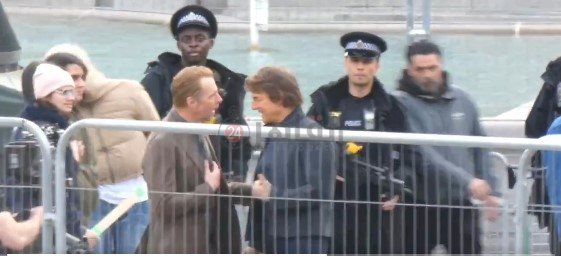 توم كروز من كواليس فيلم Mission Impossible (5)