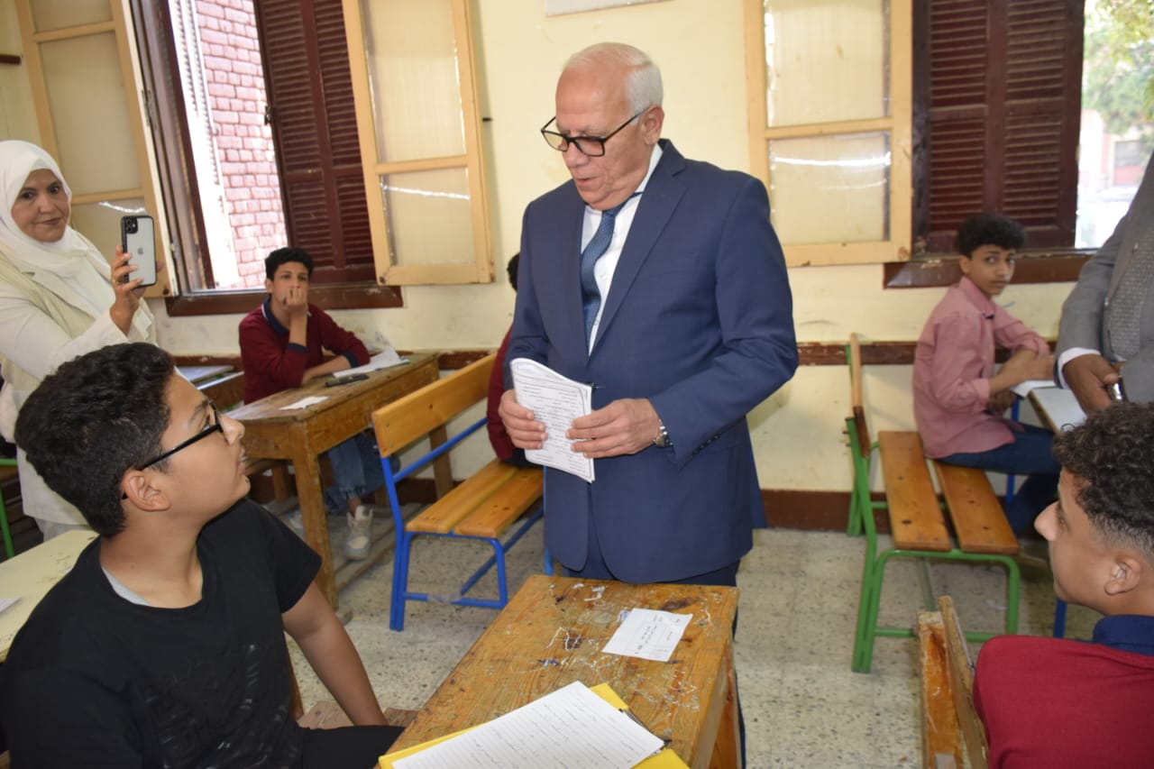 امتحانات الشهادة الإعدادية ببورسعيد