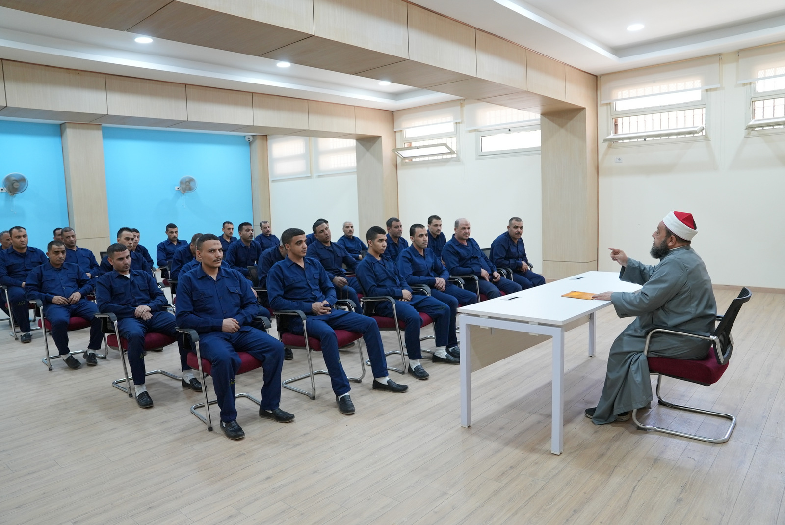 زيارة النيابة العامة لمركز 15 مايو (15)