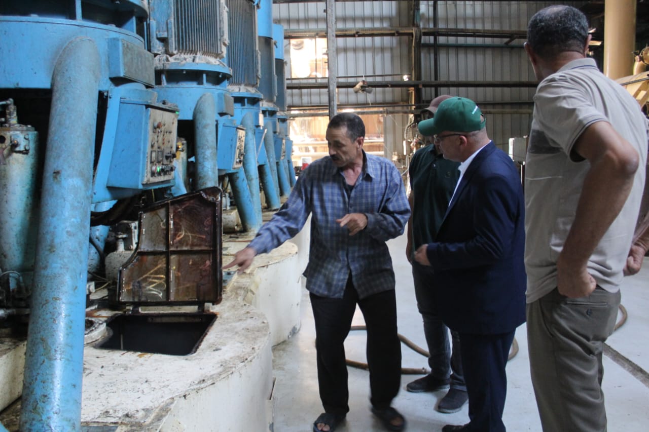 وكيل زراعة الفيوم بتفقد توريد محصول بنجر السكر | صور