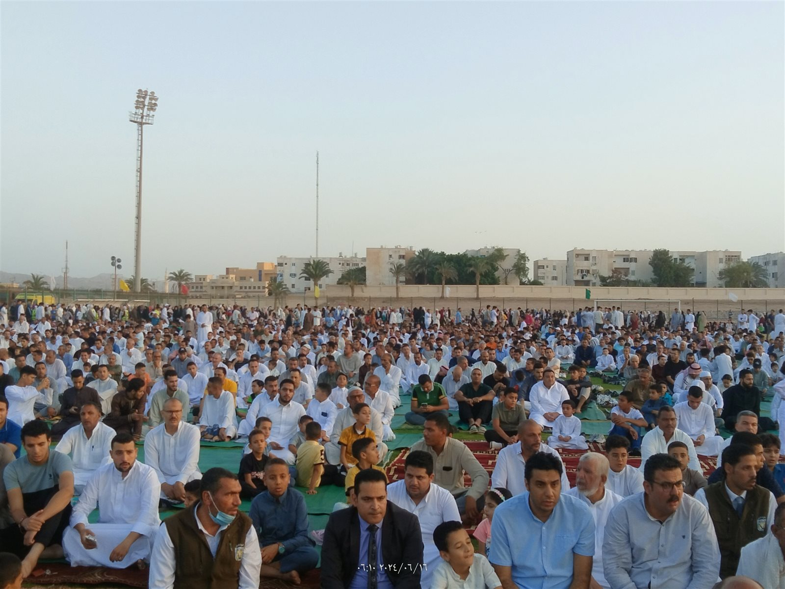  صلاة العيد باستاد طور سيناء 