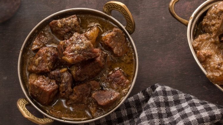 طريقة عمل كباب الحلة بالصور خطوة بخطوة