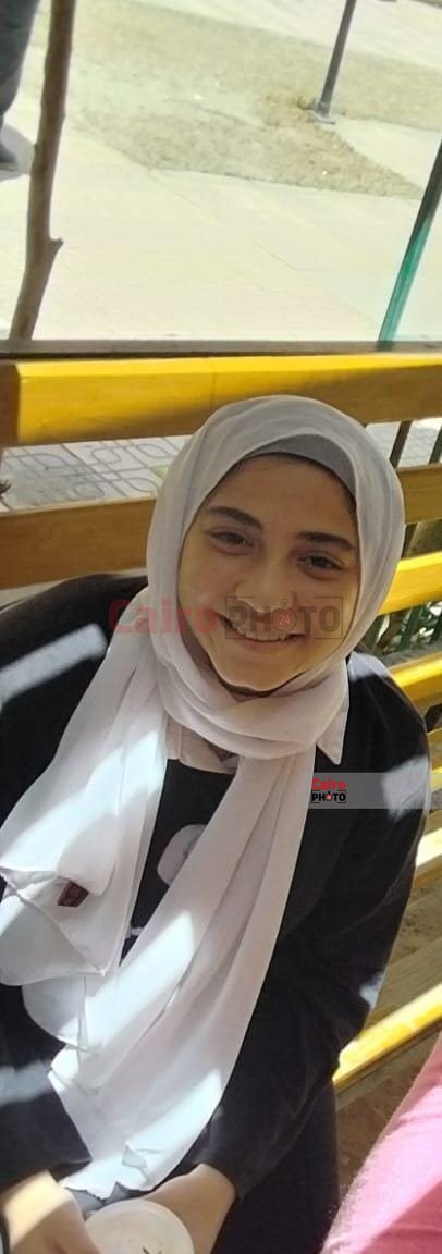 الطالبة جنى