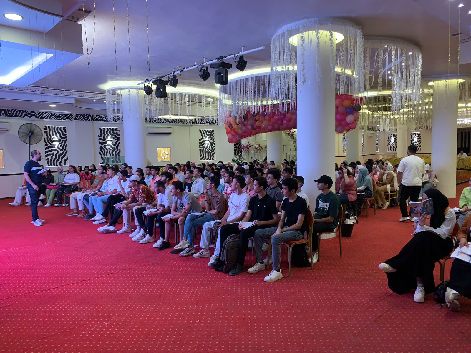 طلاب الثانوية العامة ببورسعيد 