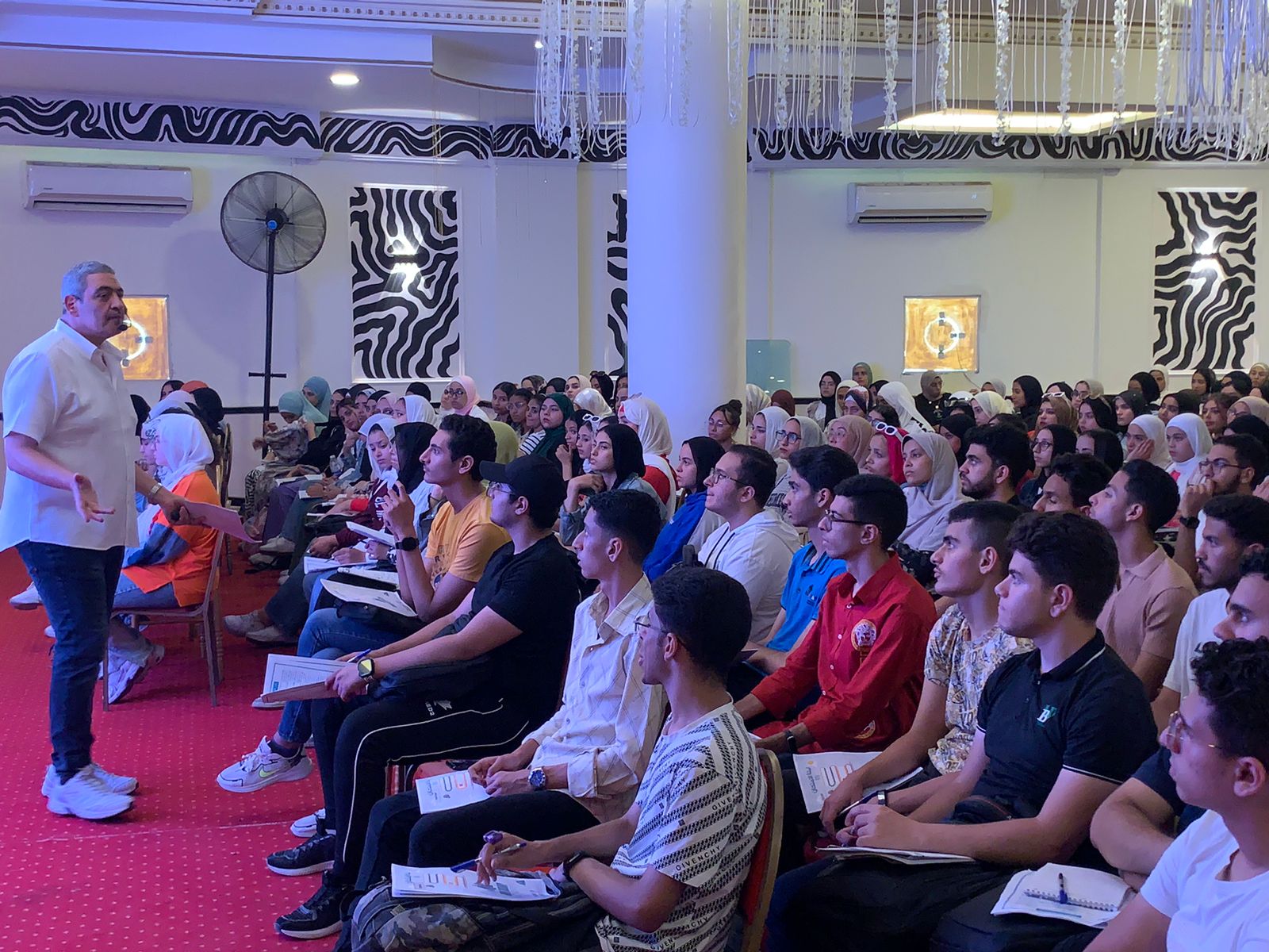 طلاب الثانوية العامة ببورسعيد 