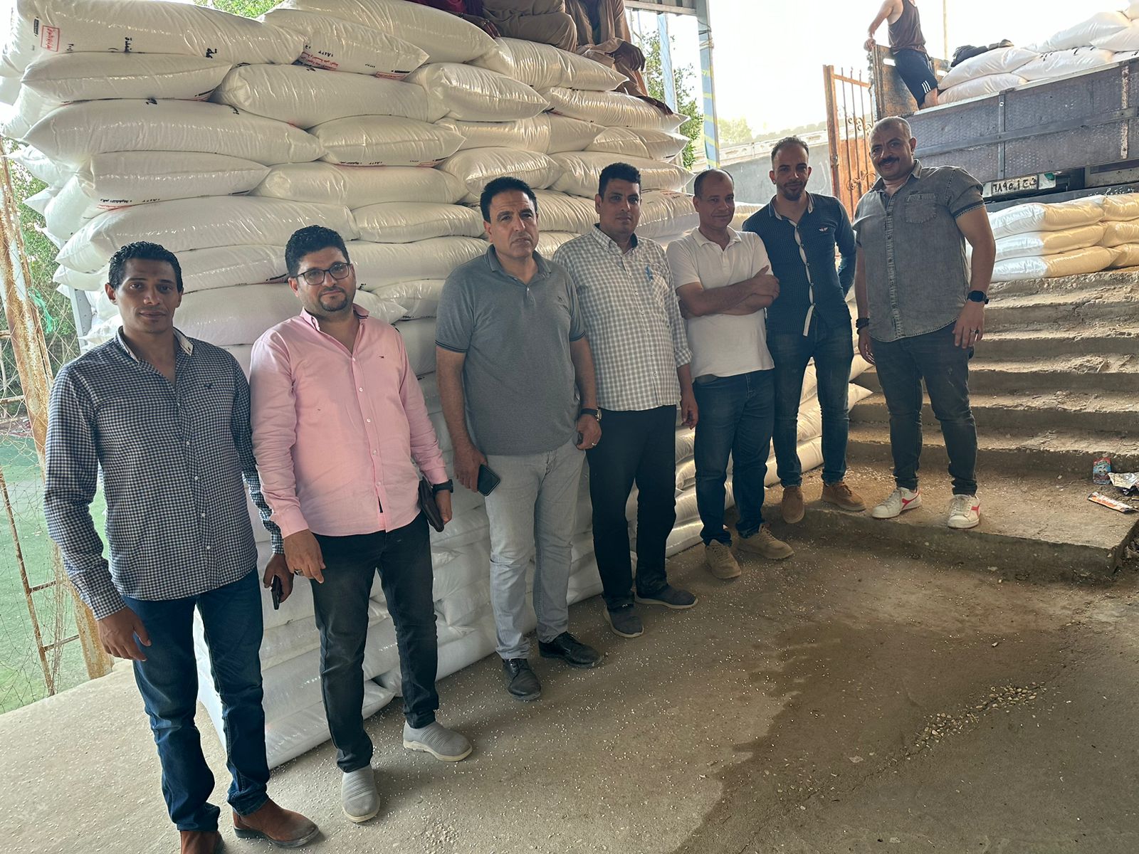 ضبط أسمدة زراعية في الفيوم