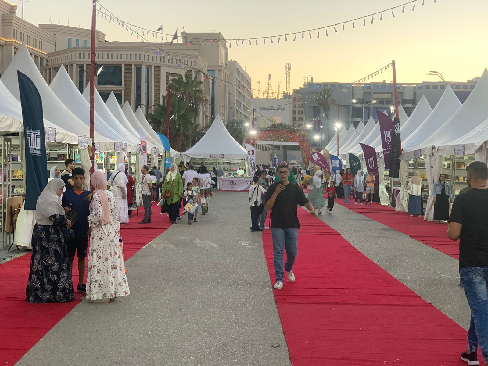 معرض بورسعيد للكتاب 