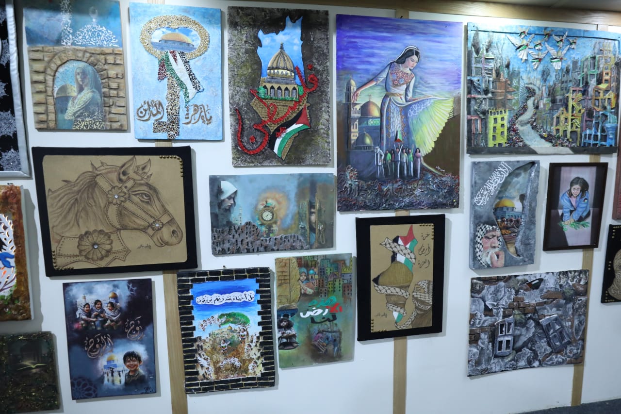 جناح الأزهر بمعرض الإسكندرية الدولي للكتاب يكشف جرائم الاحتلال