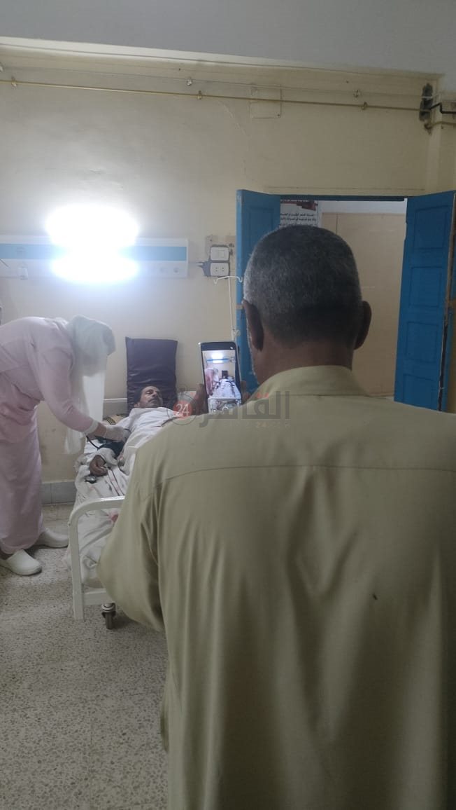 جلال أثناء إعيائه جراء الإضراب 02