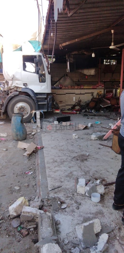 حادث تصادم عدة سيارات بالبحيرة 4