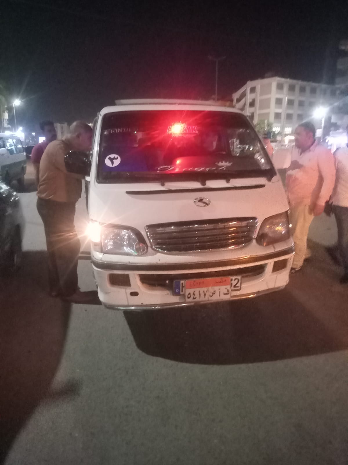 ضبط مخالفات تلاعب بالتسعيرة وتغيير خطوط السير بالفيوم