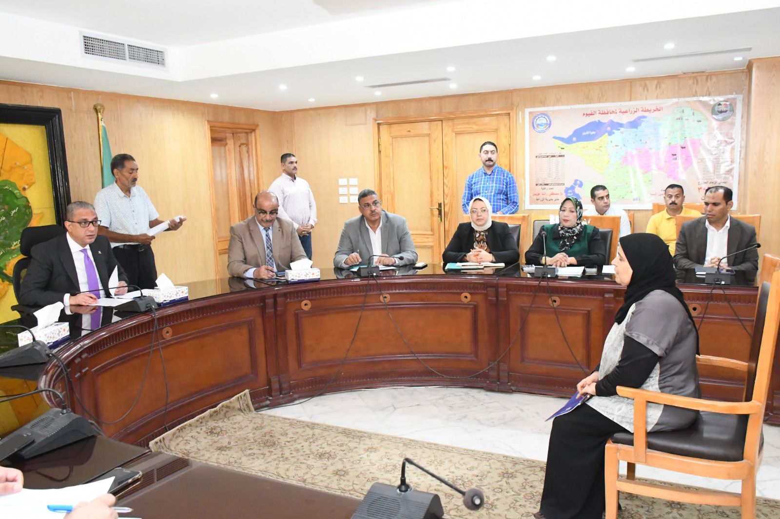 محافظ الفيوم خلال اللقاء الدوري لخدمة المواطنين