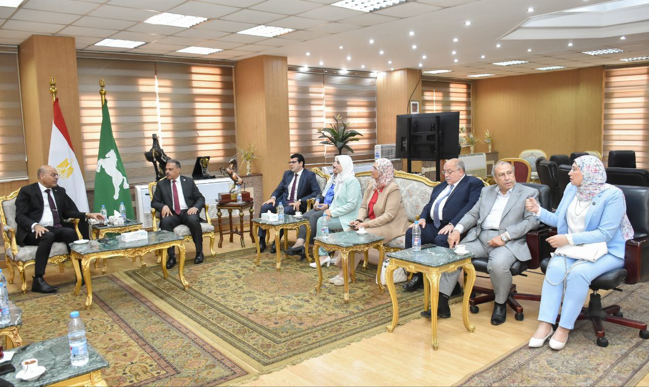 وزير العمل في الشرقية 03