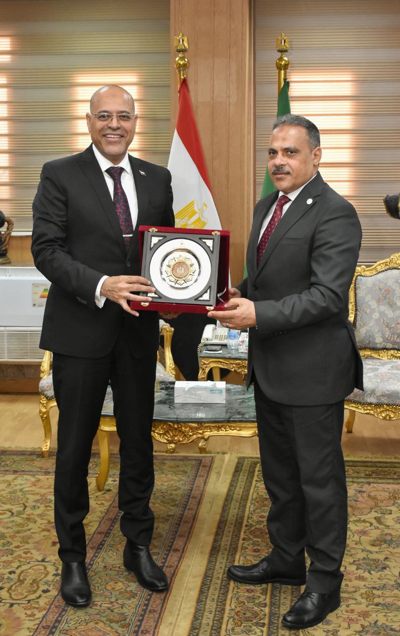 وزير العمل في الشرقية 05