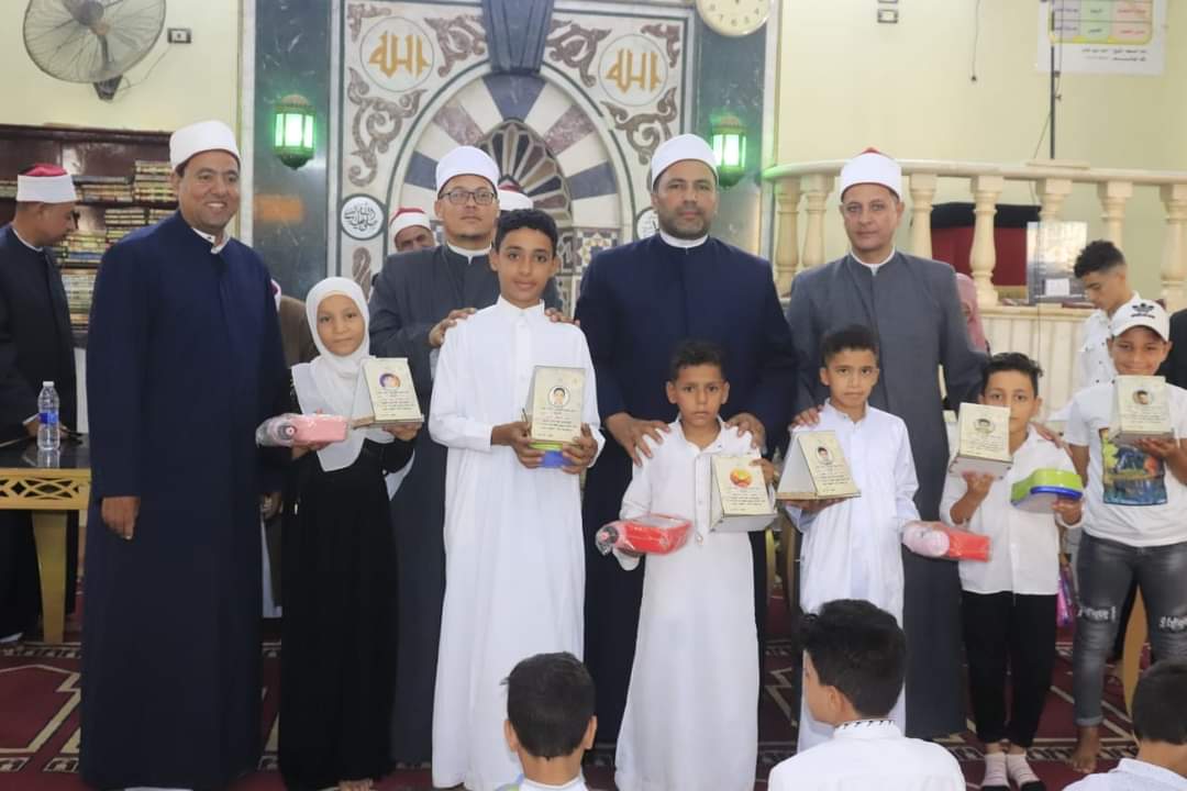 قافلة دعوية بمركز إطسا