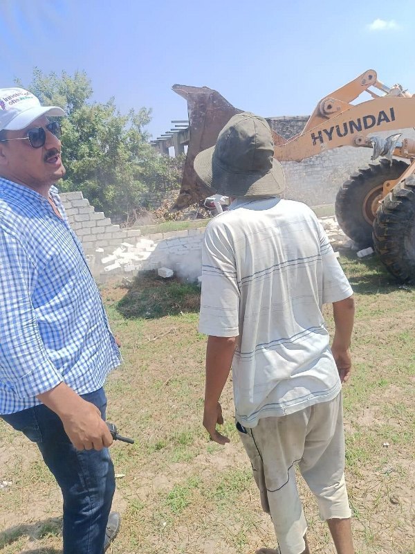 إزالة التعديات على الأراضي في الشرقية 01