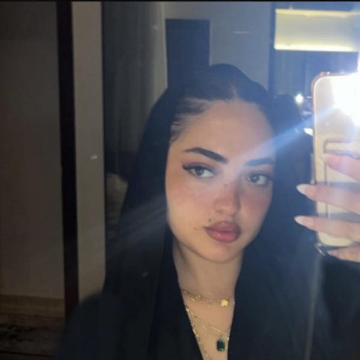 فتاة اندرايف