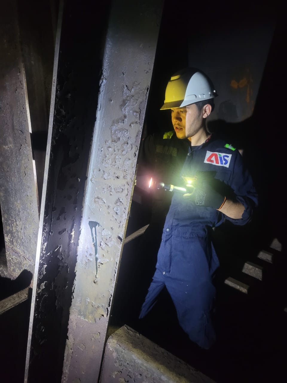 المهندس الراحل محمود سعيد ضحية حادث العلمين 03