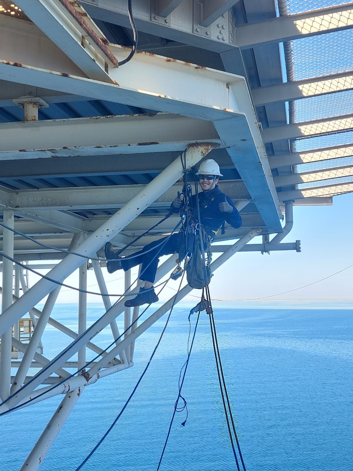 المهندس الراحل محمود سعيد ضحية حادث العلمين 04