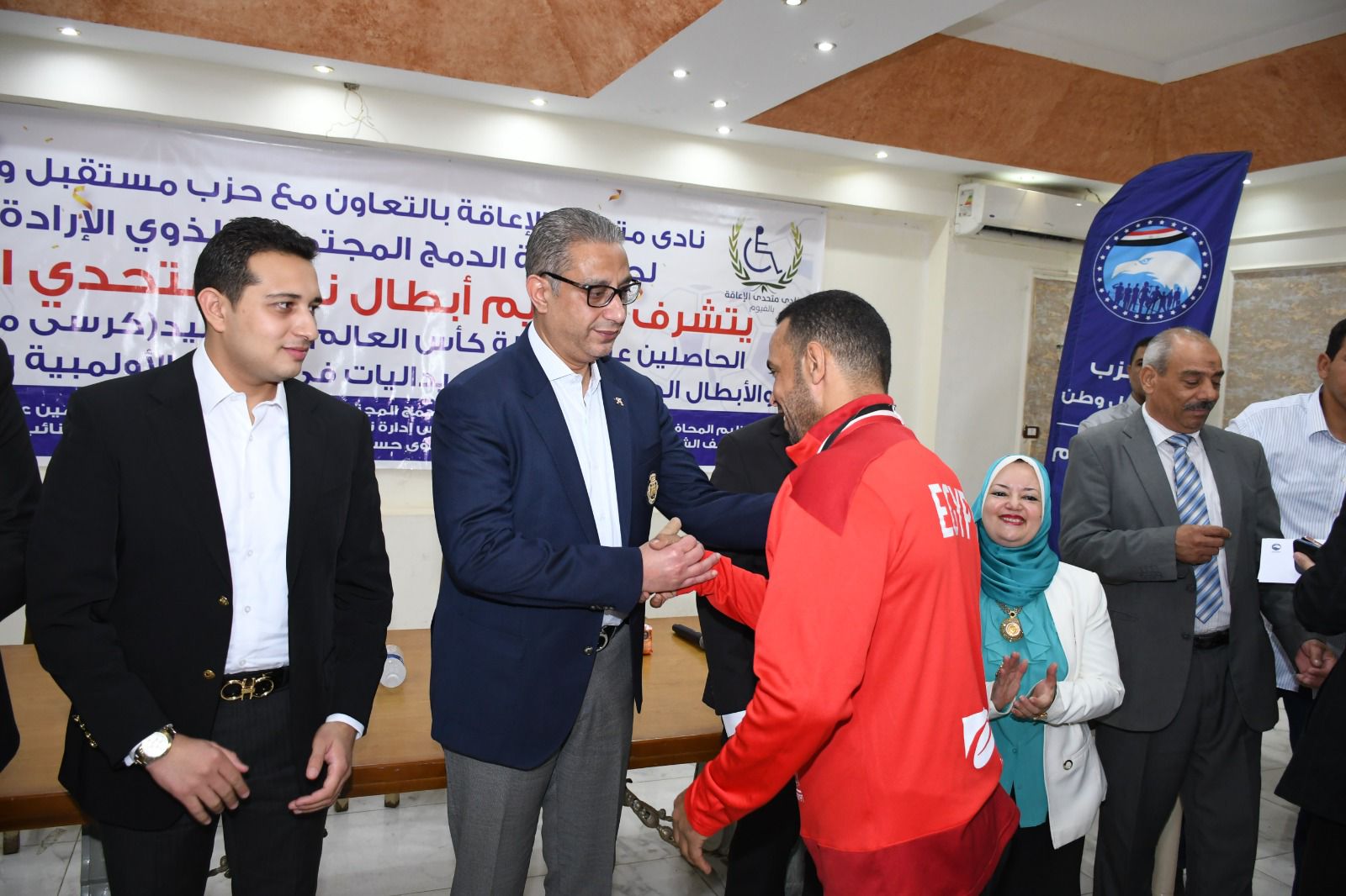 جانب من التكريم