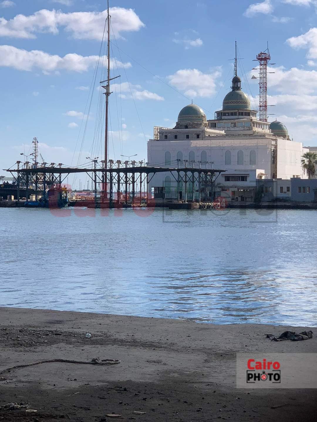 مبني قبة قناة السويس التاريخي 