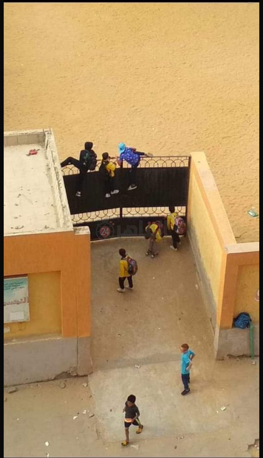 مدرسة بحدائق أكتوبر