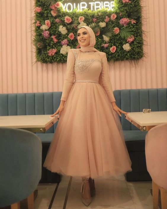 فساتين خطوبة فخمة جدا