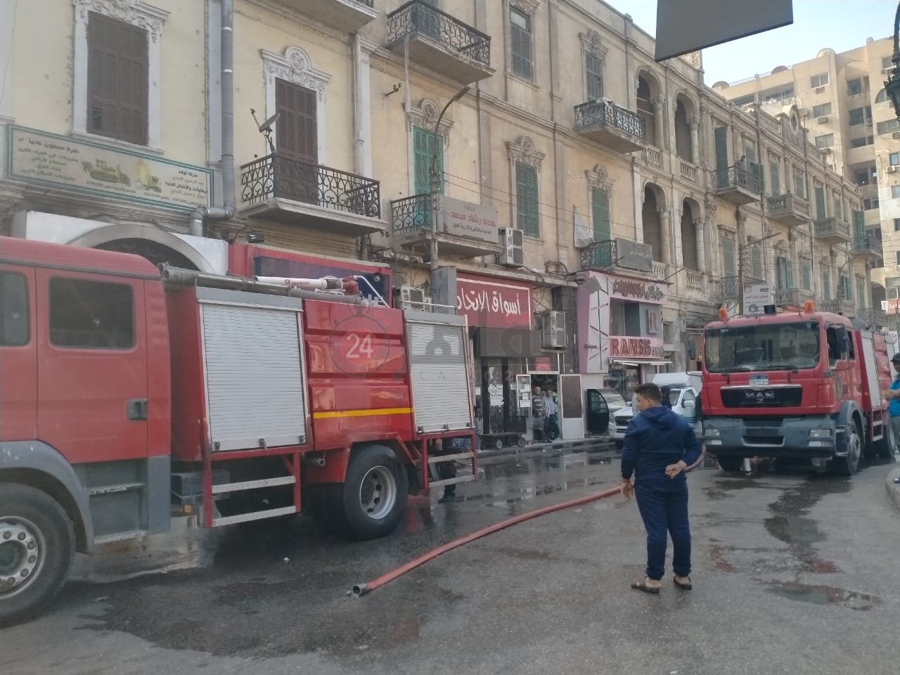 حريق مطعم سي فول 1