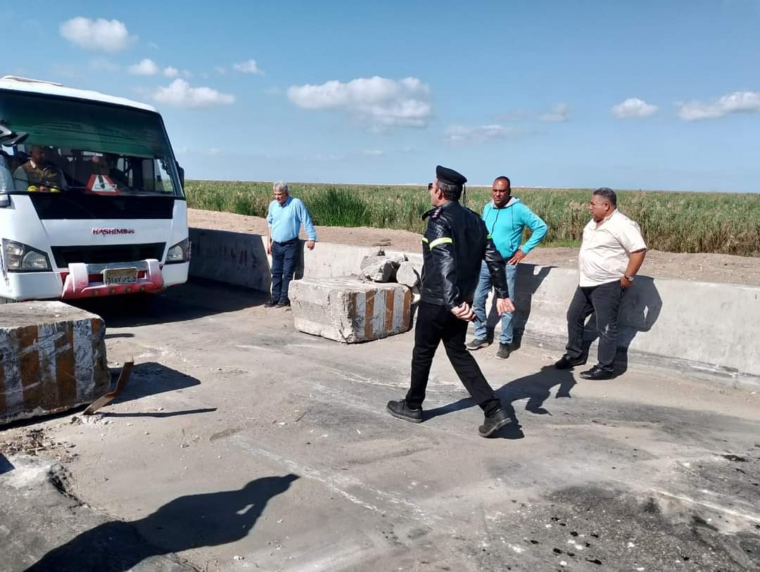 منع السيارات النقل من عبور طريق المطرية