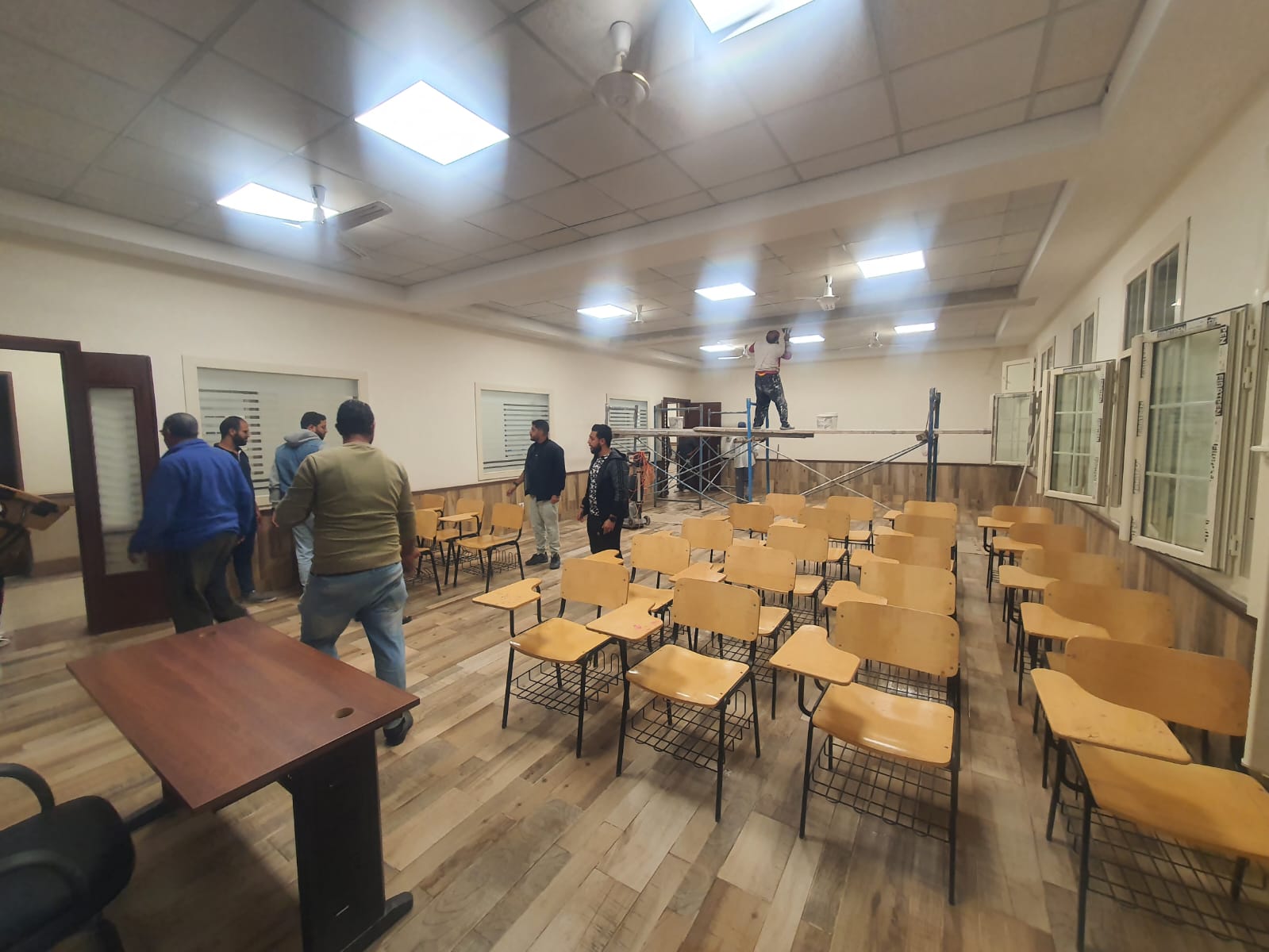 انتهاء أعمال الصيانة في المدرج النهار سقفه