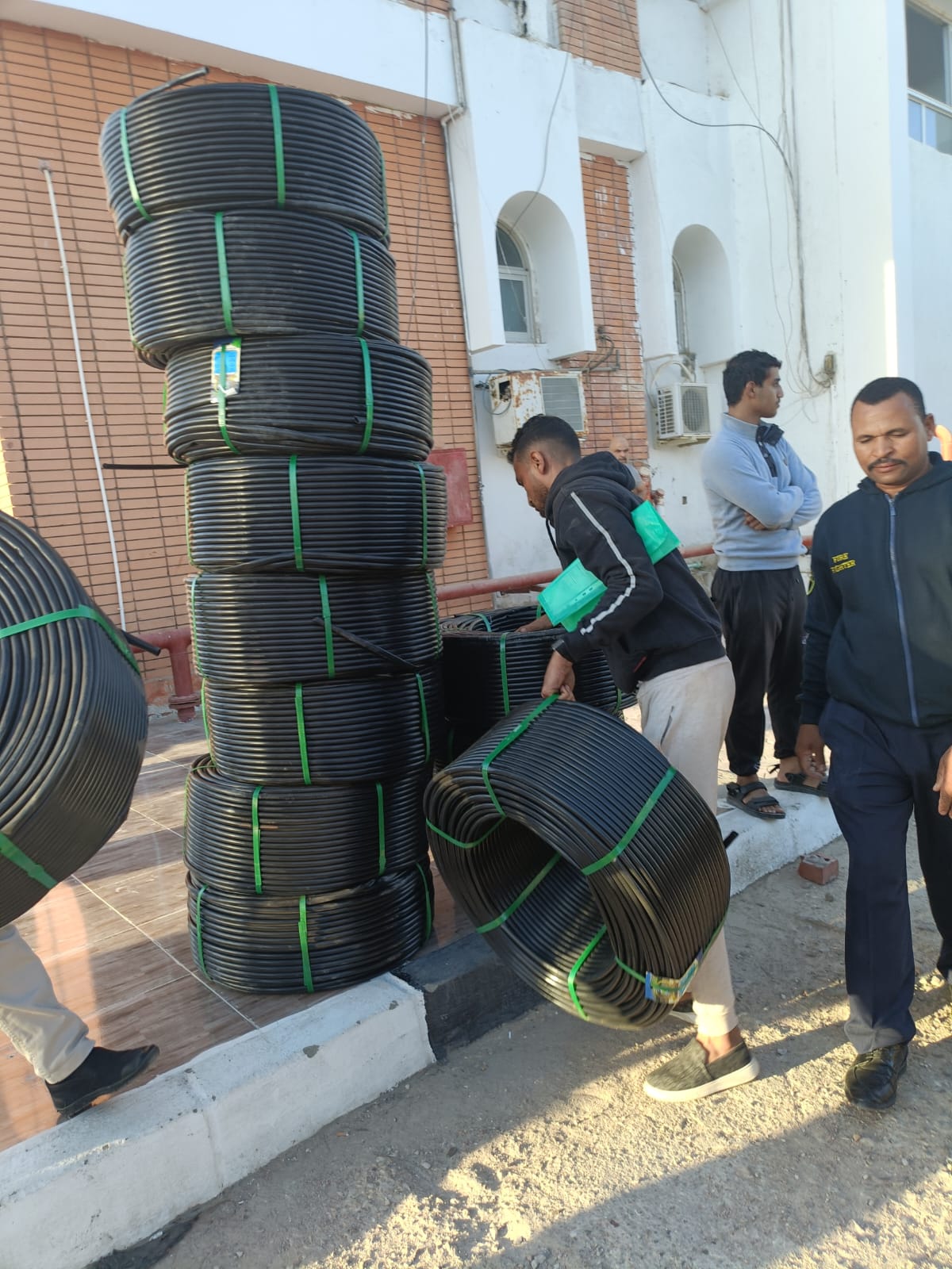 تسليم شبكات الري الحديثة للمزارعين بطور سيناء