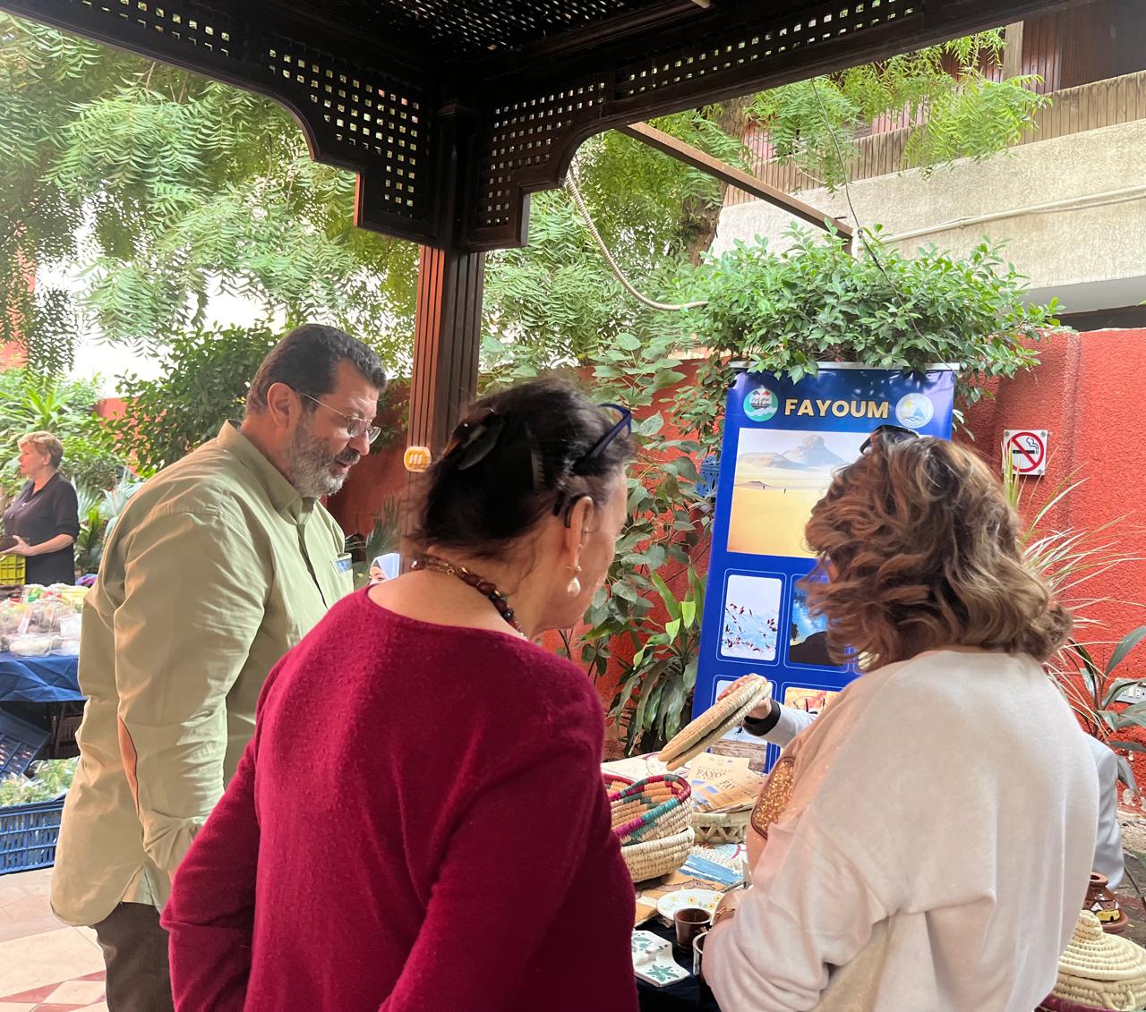 تنظيم معرض للحرف اليدوية والصناعات التراثية الفيومية بمجلة Csa بالقاهرة