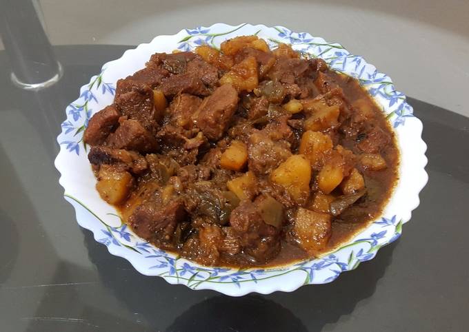 كباب الحلة بالبطاطس