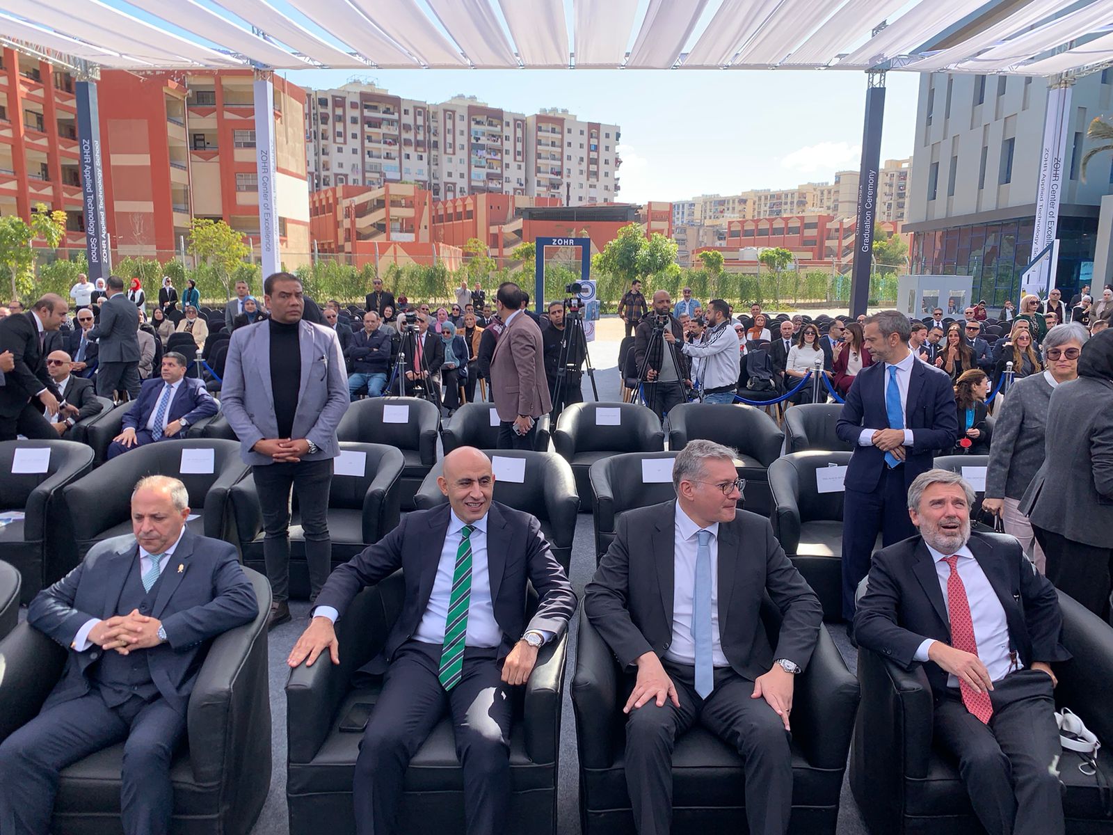 مدرسة ظهر التعليمية 