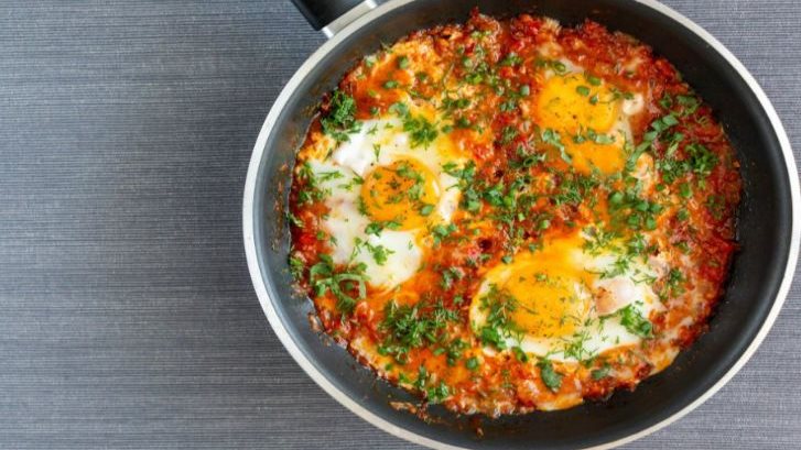 طريقة عمل الشكشوكة بالبصل