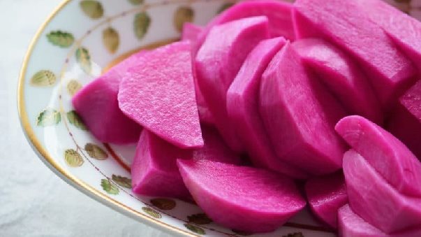 مقادير تخليل اللفت مثل المحلات